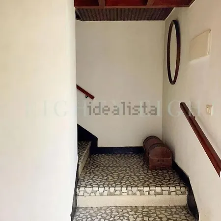 Casa Amigos De *